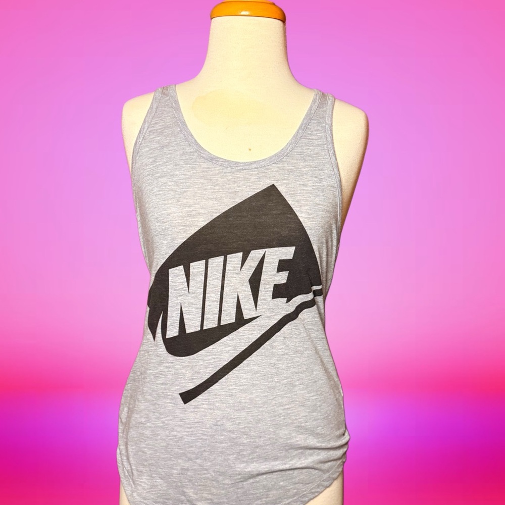Nike Heather Gray Athletic Tee